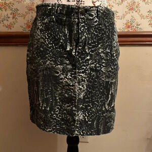 Unique Diesel black and white patterned skirt. Size 27. Soft textured material.